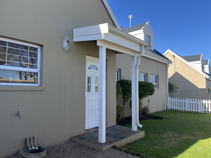 3 Bedroom Property for Sale in Blanco Western Cape